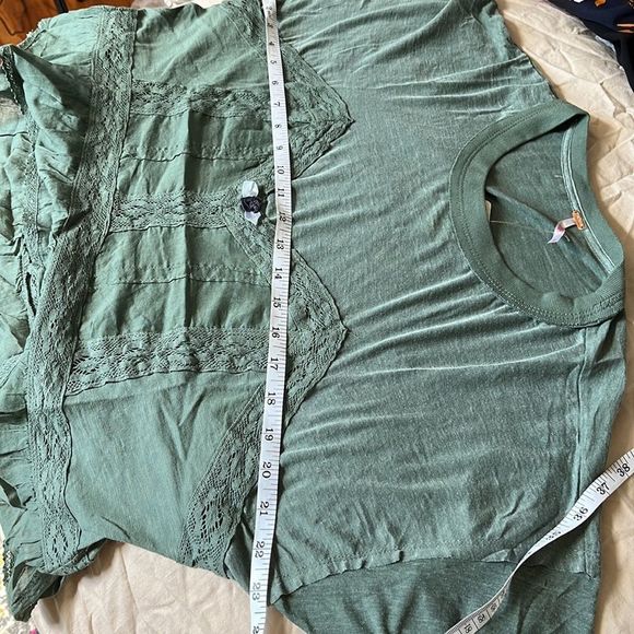 Free People Fall in Love Tee Washed Army Green Size Small - Picture 5 of 8